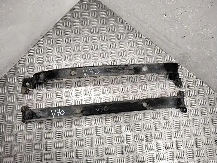 Volvo V70 (2013 - 2016) 31303698 Кронштейн топливного бака — фото 2
