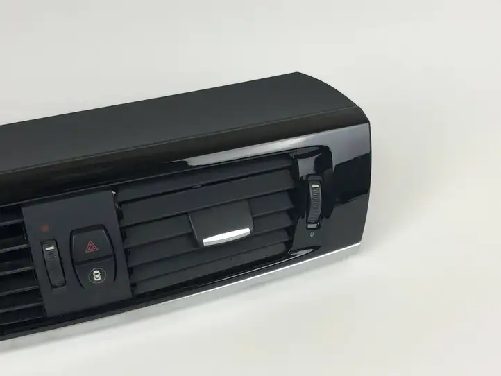 BMW X4 F26 (2014 - 2017) 9303407 Центральный воздушный дефлектор — фото 2