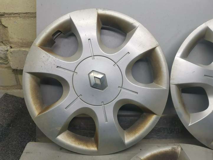 Renault Trafic II (X83) (2002 - 2014)  8200458589 Колпак (колпаки колес) R 16
