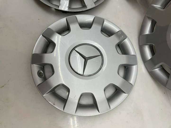 Mercedes-Benz A W169 (2004 - 2012)  A1694001225 Колпак (колпаки колес) R 16