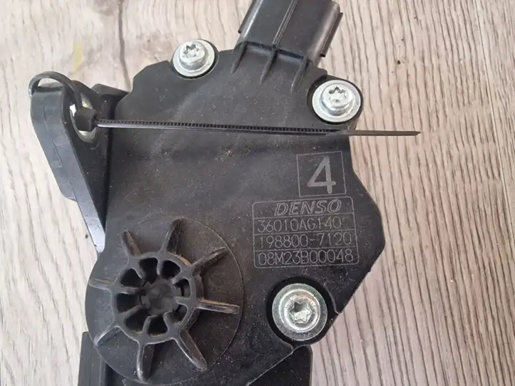 Subaru Forester SG (2006 - 2008) 1988007120 Педаль акселератора — фото 2