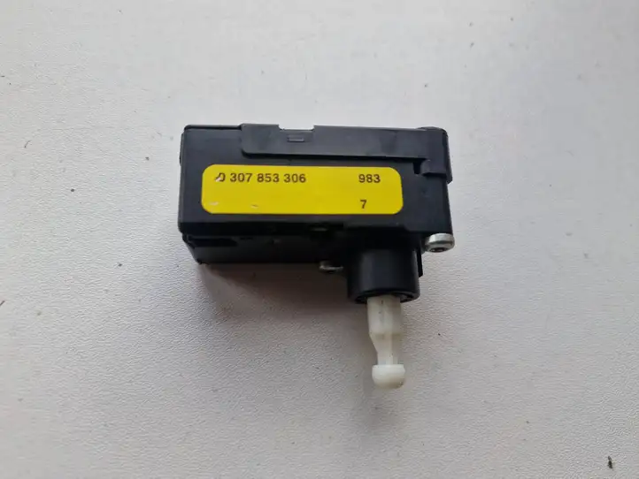 Renault Trafic II (X83) (2002 - 2014) 0307853306 Мотор корректора фар — фото 4