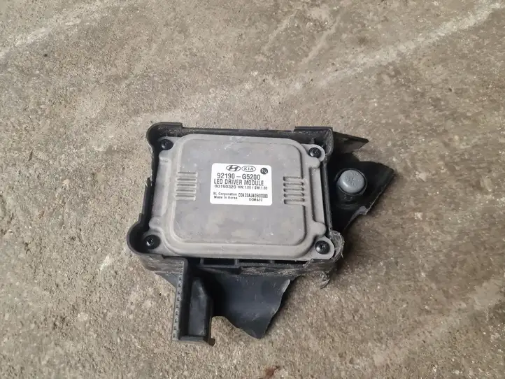 Kia Picanto (2011 - 2015) 92190G5200 Блок розжига ксенона — фото 1