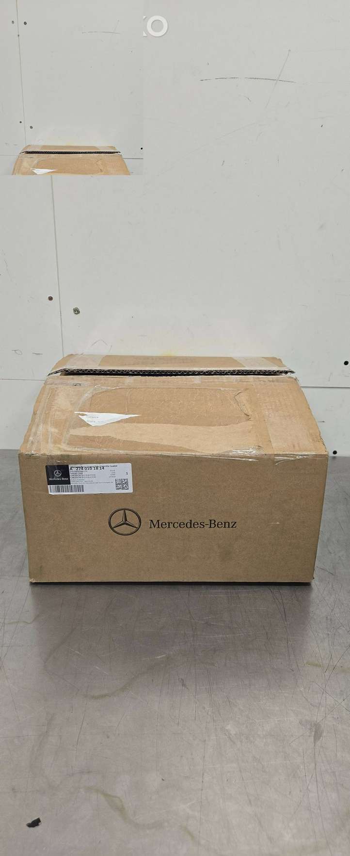 Mercedes-Benz C W205 (2014 - 2021)  A2740152800 Крышка распределительной коробки