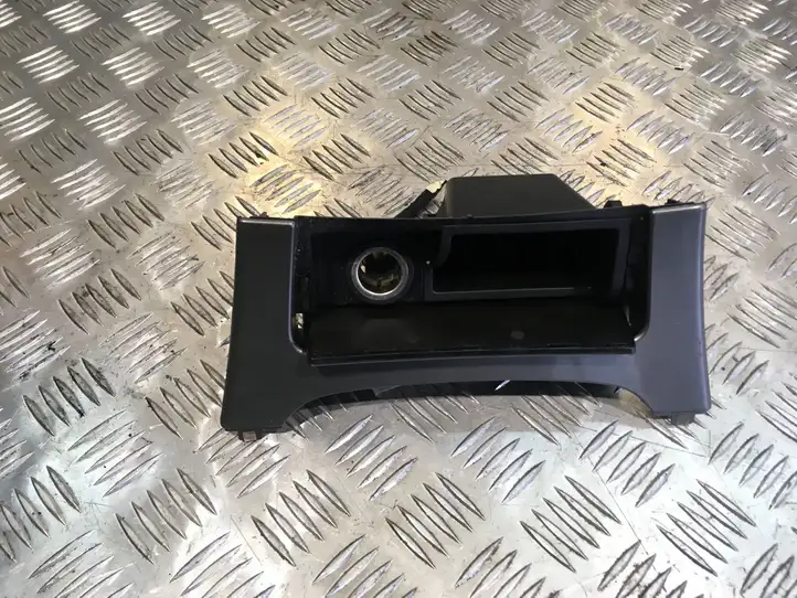 Opel Insignia A (2008 - 2017) 13241927 Передняя пепельница — фото 2