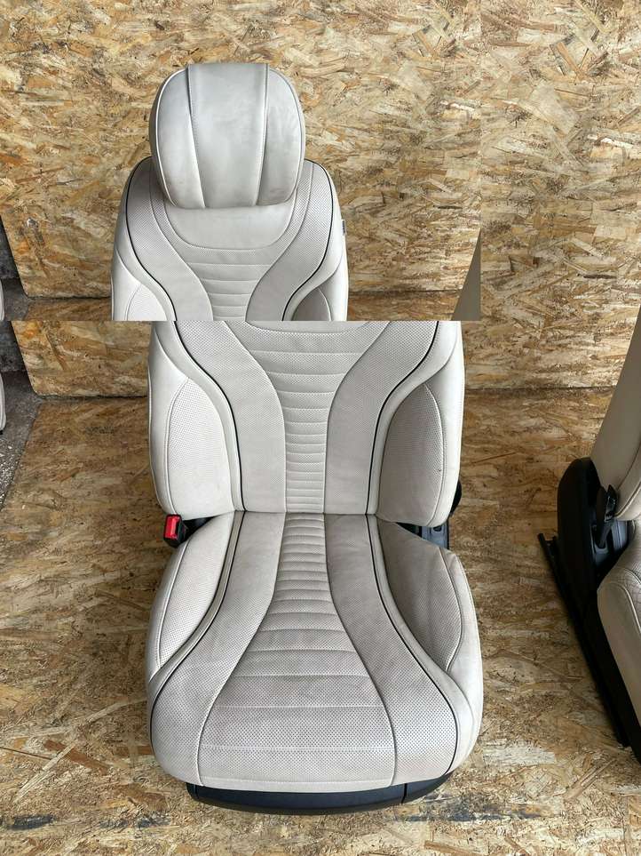 Mercedes-Benz S W222 (2013 - )   Комплект салона