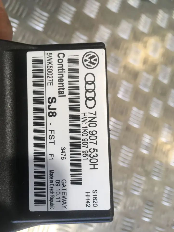 Skoda Yeti (5L) (2009 - 2012) 7N0907530H Прочие блоки управления — фото 2