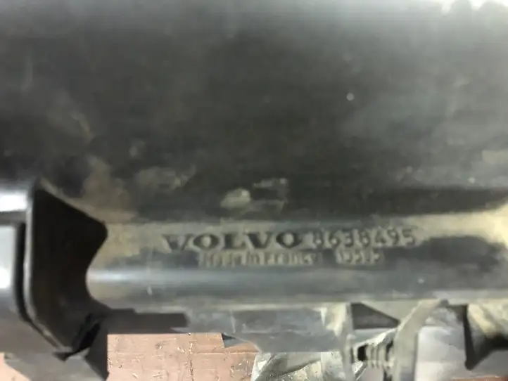 Volvo V70 (2000 - 2004) 8638495 Корпус воздушного фильтра — фото 2
