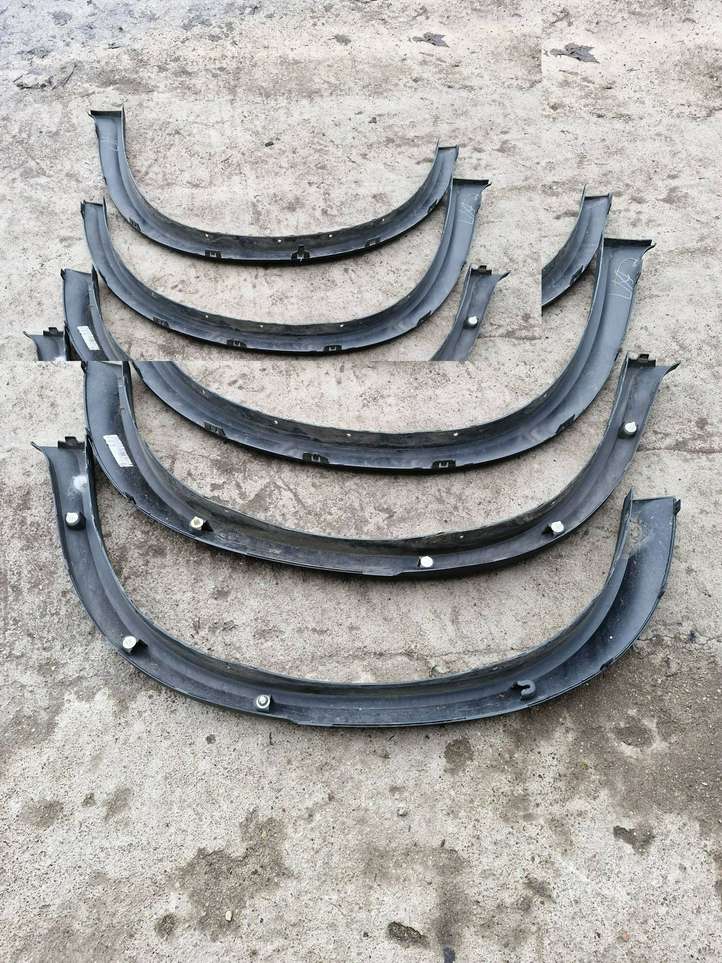 BMW X5 E70 (2006 - 2013)  51777163559 Защитная накладка арки