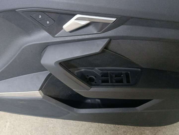 Audi A3/S3 8Y (2020 - )  8Y0867117A Комплект отделки дверей