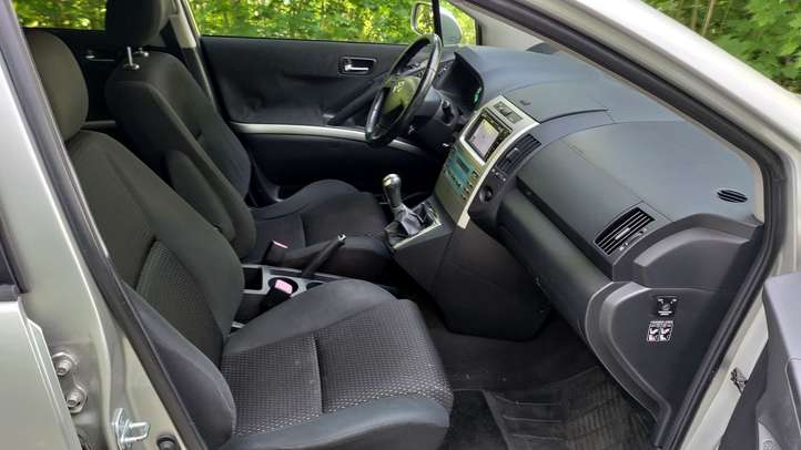 Toyota Corolla Verso AR10 (2004 - 2009)   Комплект отделки дверей