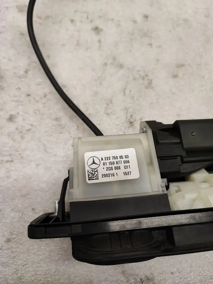 Mercedes-Benz S W222 (2013 - ) A2227500593 Ручка багажника с камерой — фото 6
