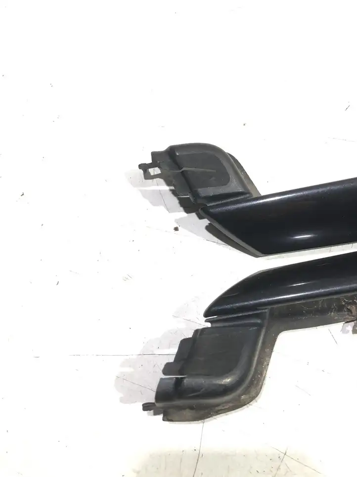 Citroen C4 (2004 - 2008) 96563473 Накладка стоек лобового стекла — фото 5