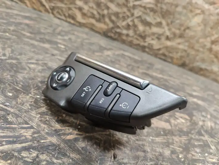 Land Rover Discovery 4 - LR4 (2009 - 2013) AH2213D767BB Кнопки на рулевом колесе — фото 1