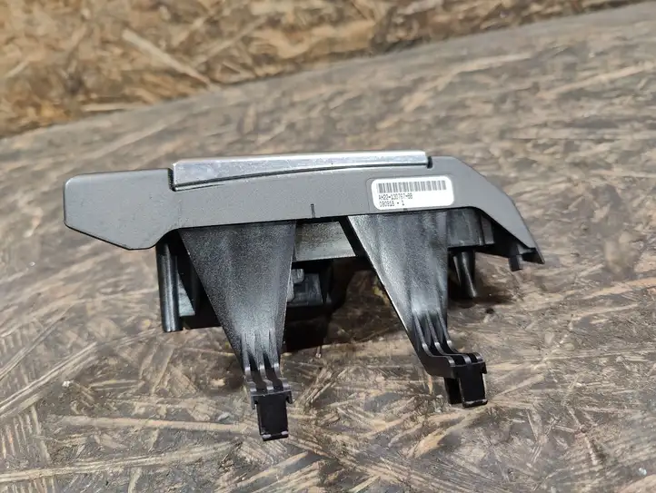 Land Rover Discovery 4 - LR4 (2009 - 2013) AH2213D767BB Кнопки на рулевом колесе — фото 2
