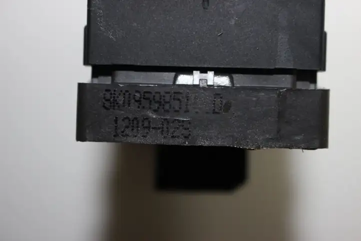 Audi Q5 SQ5 (2008 - 2012) 8K0959851 Кнопка стеклоподъемников — фото 2