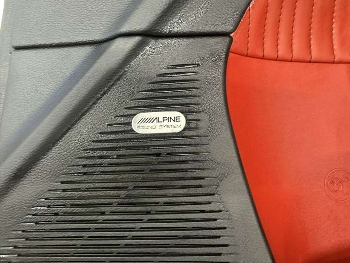 Dodge Challenger (2014 - )   Комплект отделки дверей