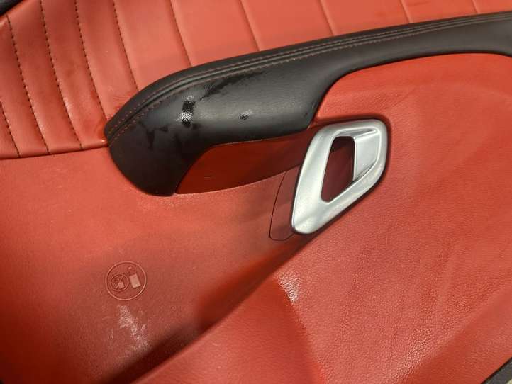 Dodge Challenger (2014 - )   Комплект отделки дверей