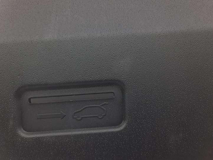 Kia Niro (2016 - )   Основной отделочный щит