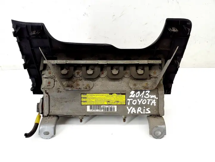 Toyota Yaris (2012 - 2014) GA51401100 Коленная подушка безопасности — фото 2