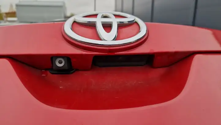 Toyota Auris E180 (2012 - 2018) Крышка багажника — фото 4