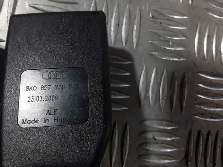 Audi A4 allroad (2009 - 2011)  8K0857739B Задний средний замок ремня