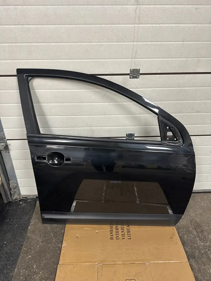 Nissan Qashqai (2013 - 2017) Дверь — фото 1