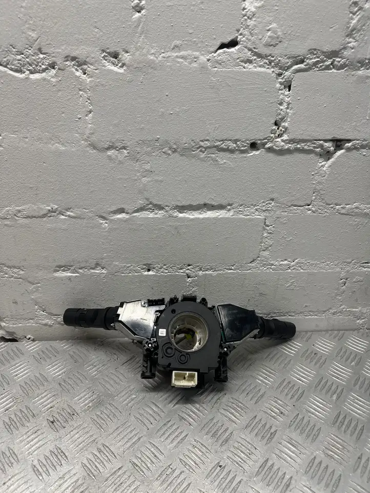 Nissan Qashqai (2013 - 2017) 47945JD00A Контактное кольцо SRS — фото 2