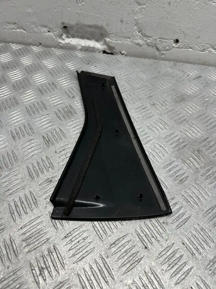 Nissan Qashqai (2013 - 2017) 82290JD01A Молдинги задней двери — фото 2