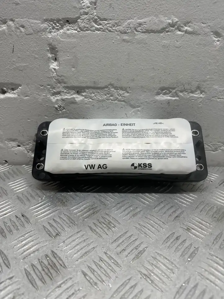 Audi A3/S3 8V (2012 - 2016) 8V0880204D Подушка безопасности пассажира — фото 1