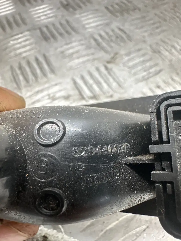 Renault Laguna III (2007 - 2015) 82944012R Блок кнопок стеклоподъемников — фото 3