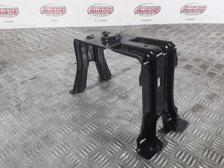 Audi A4 allroad (2009 - 2011)  8K0802715 Комплект крепления