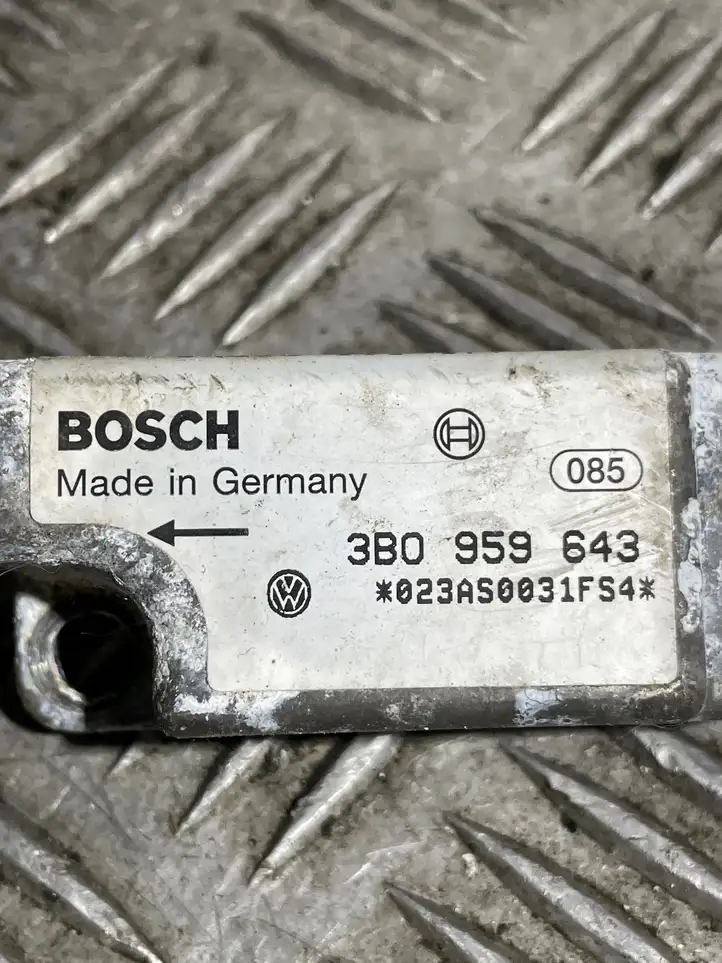 Audi A3/S3 8P (2004 - 2008) 3B0959643 Датчик удара SRS — фото 4