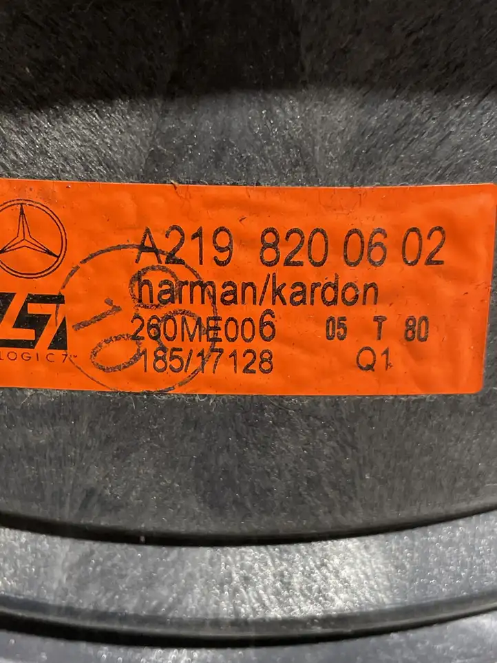 Mercedes-Benz E W211 (2002 - 2009) A2118701489 Магнитола / мультимедийная система — фото 6