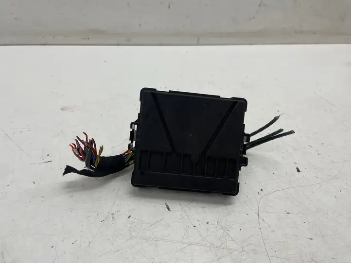 Seat Leon IV (2020 - ) 5WA907530G Модуль Gateway — фото 2