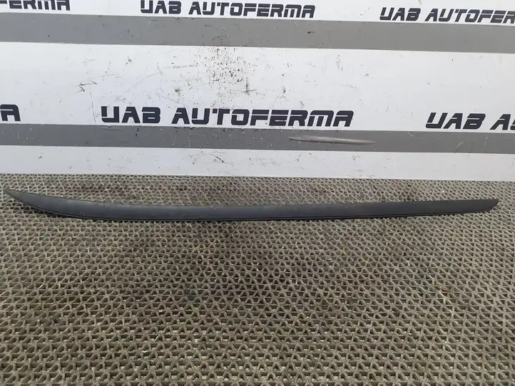 Ford Focus (2011 - 2015) BM51A03195 Накладка стоек лобового стекла — фото 1