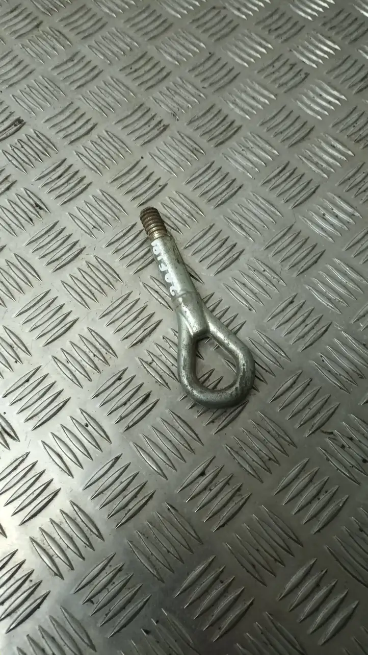 Opel Zafira A (1999 - 2003) 05422 Буксировочная петля — фото 1