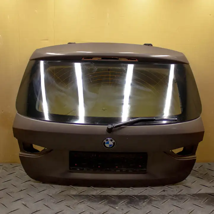 BMW X1 E84 (2009 - 2015) Крышка багажника — фото 1