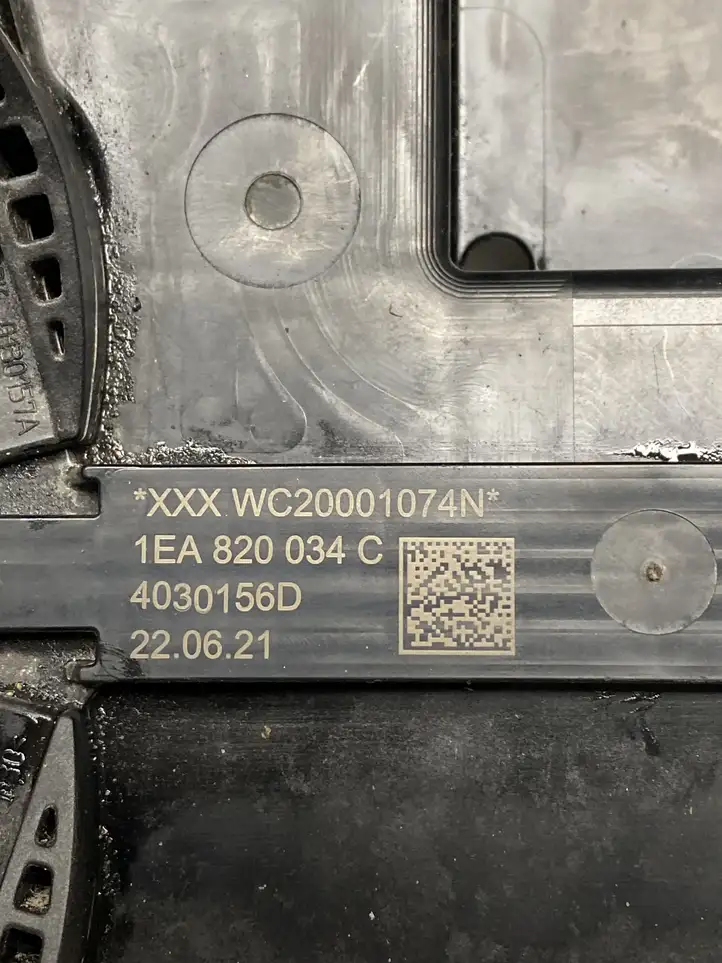 Volkswagen ID.3 (2019 - ) 1EA805211B Другая часть кузова — фото 4