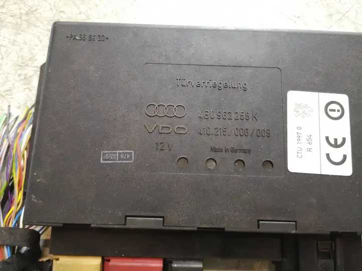 Audi A6 S6 C5 4B (2001 - 2004) 4B0962258K Модуль комфорта — фото 3