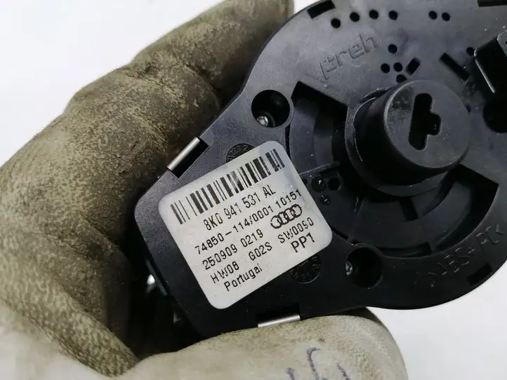 Audi A4 S4 B8 8K (2007 - 2011) 8K0941531AL Включатель фонарей — фото 3