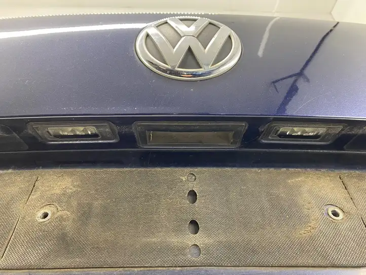 Volkswagen Touareg II (2010 - 2018) 7P6827159B Крышка багажника — фото 5