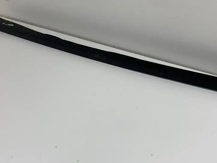 Volkswagen Golf VII (2013 - 2019) 5G0854327A Накладка стоек лобового стекла — фото 7