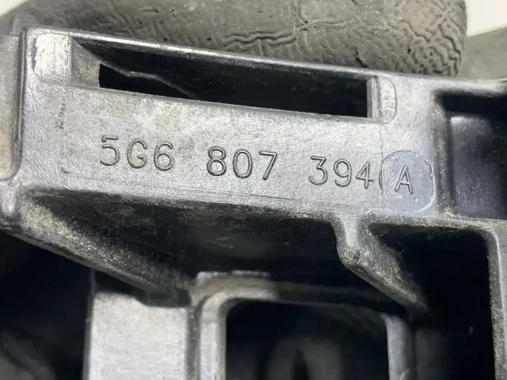 Volkswagen Golf VII (2013 - 2019) 5G6807394A Кронштейн заднего бампера — фото 5