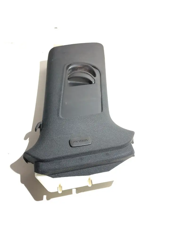 Audi A3/S3 8P (2004 - 2008) 8P4867244 Верхняя обшивка стойки B — фото 2