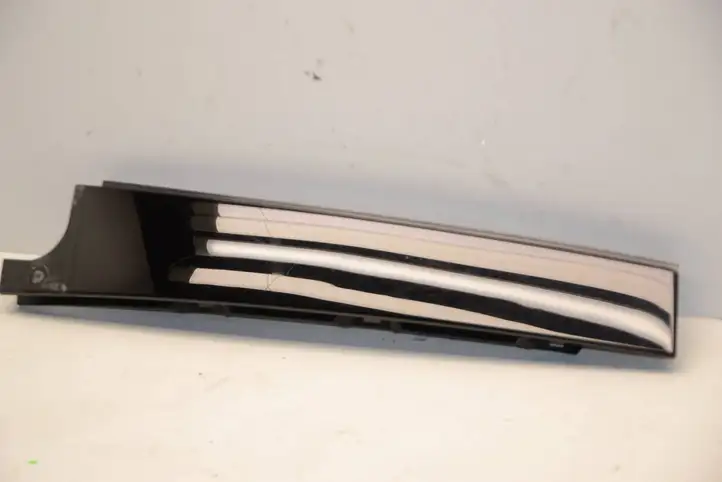 Volkswagen e-Golf (2013 - 2016) 5G6839901B Накладка стекла задней двери — фото 2