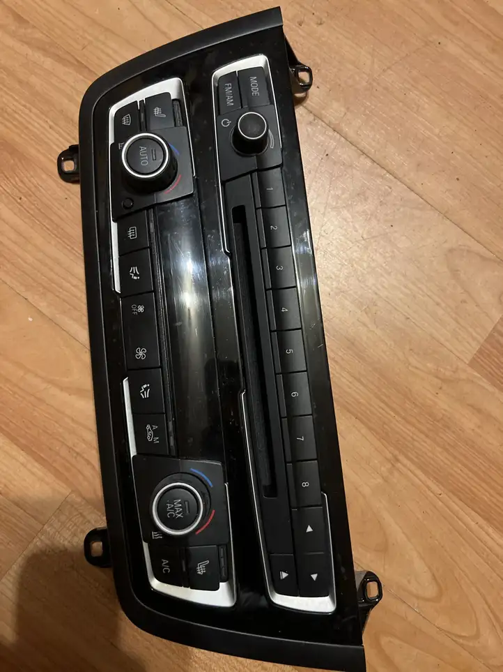 BMW 4 F32 F33 (2013 - 2017) Отделка блока климат-контроля — фото 1