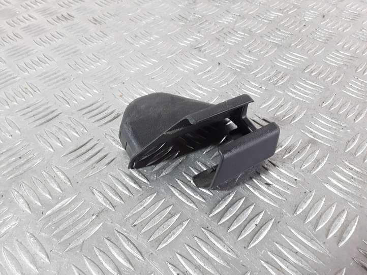 Toyota Avensis T250 (2003 - 2006)  7213705040 Отделка лыжи переднего сиденья пассажира