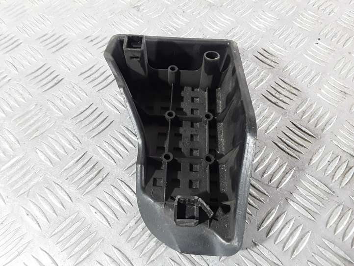 Toyota Avensis T250 (2003 - 2006)  5819205030 Опора ноги