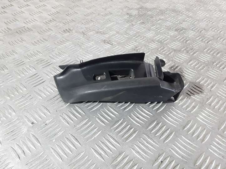 Audi A4 (2007 - 2011)  8K0857792A Отделка ремня безопасности